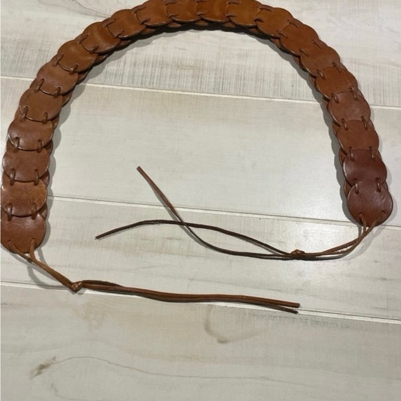 Fossil Genuine distressed Leather Laced rings belt size small - Picture 2 of 5